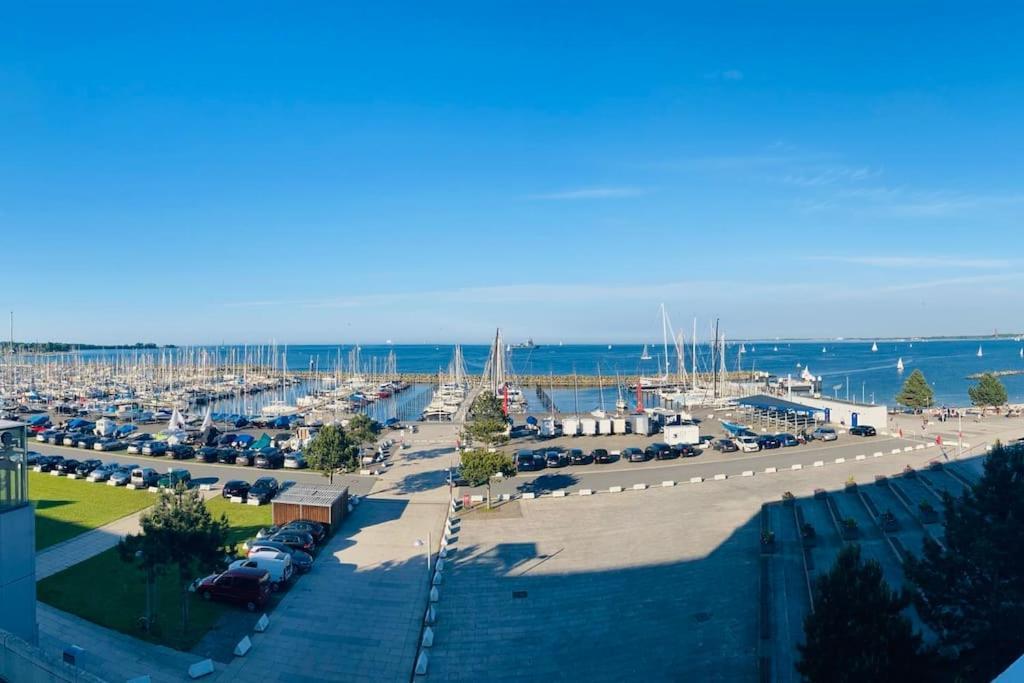 Panoramablick Und Den Strand Direkt Vor Der Tuer Apartman Kiel Kültér fotó